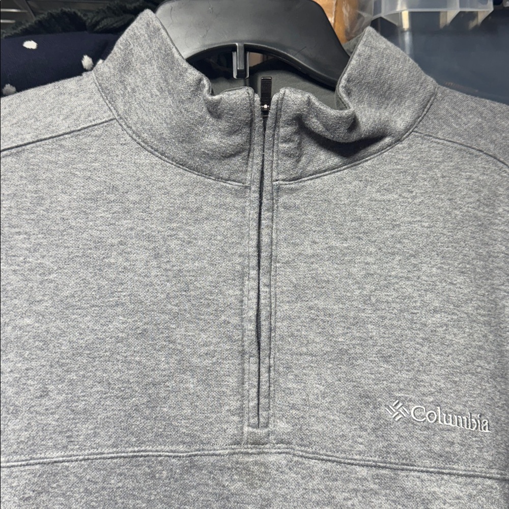Columbia Men's Zip-Up Sweater in Gray